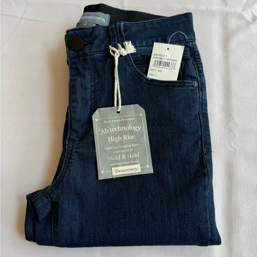 Democracy AB technology High Rise Ankle Frayed Size 2- NWT $78.00